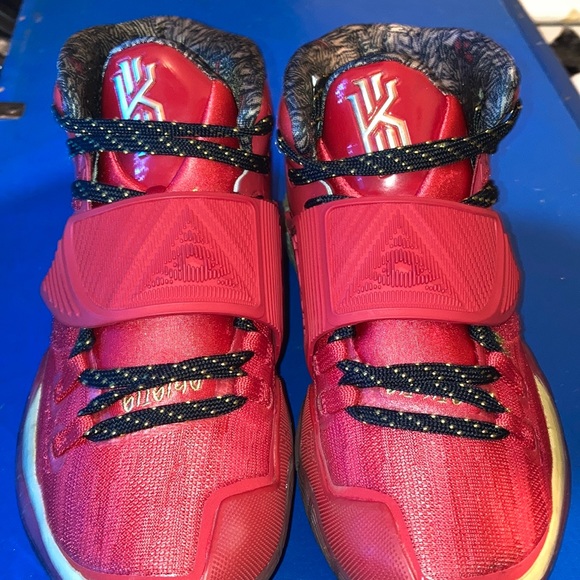 Nike Shoes - kyrie 6’s